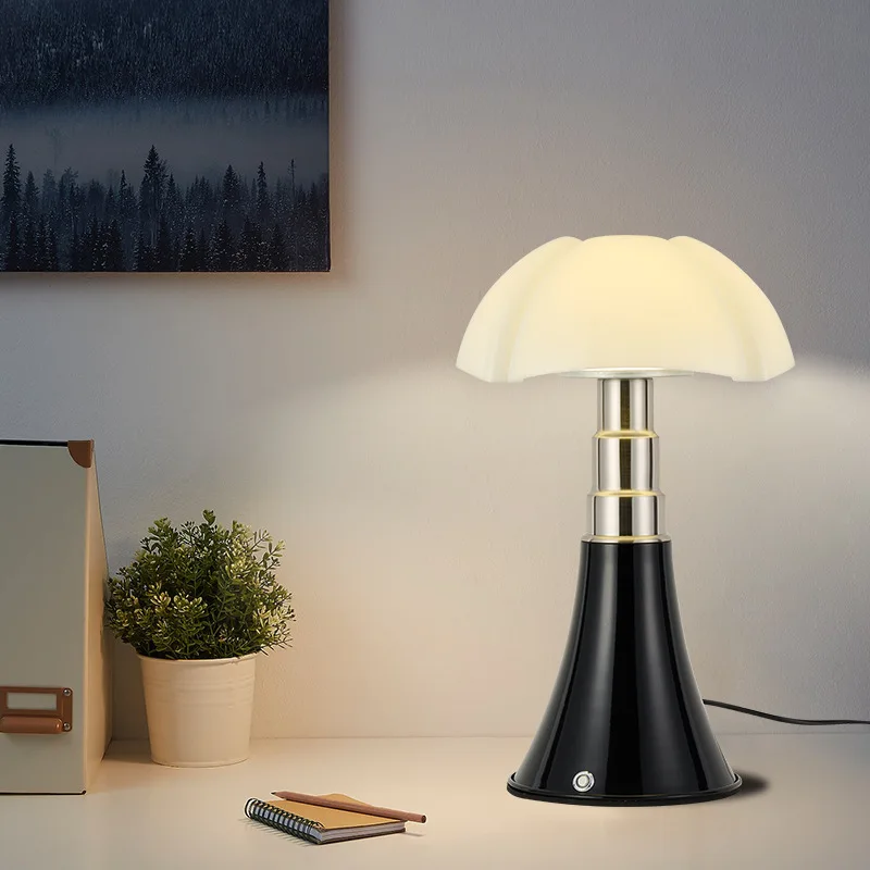 

Italian vintage bat flower table lamp bedside high sense designer creative personality Bauhaus table lamp