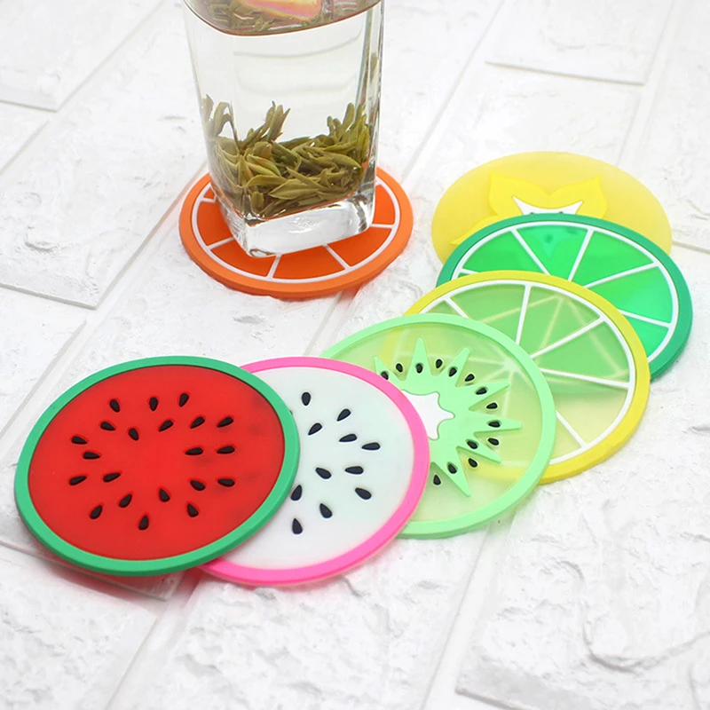 1pcs sottobicchiere a forma di frutta sottobicchiere in Silicone tappetino isolante in Silicone portabicchieri portabicchieri portabicchieri decorazioni da tavola per la casa