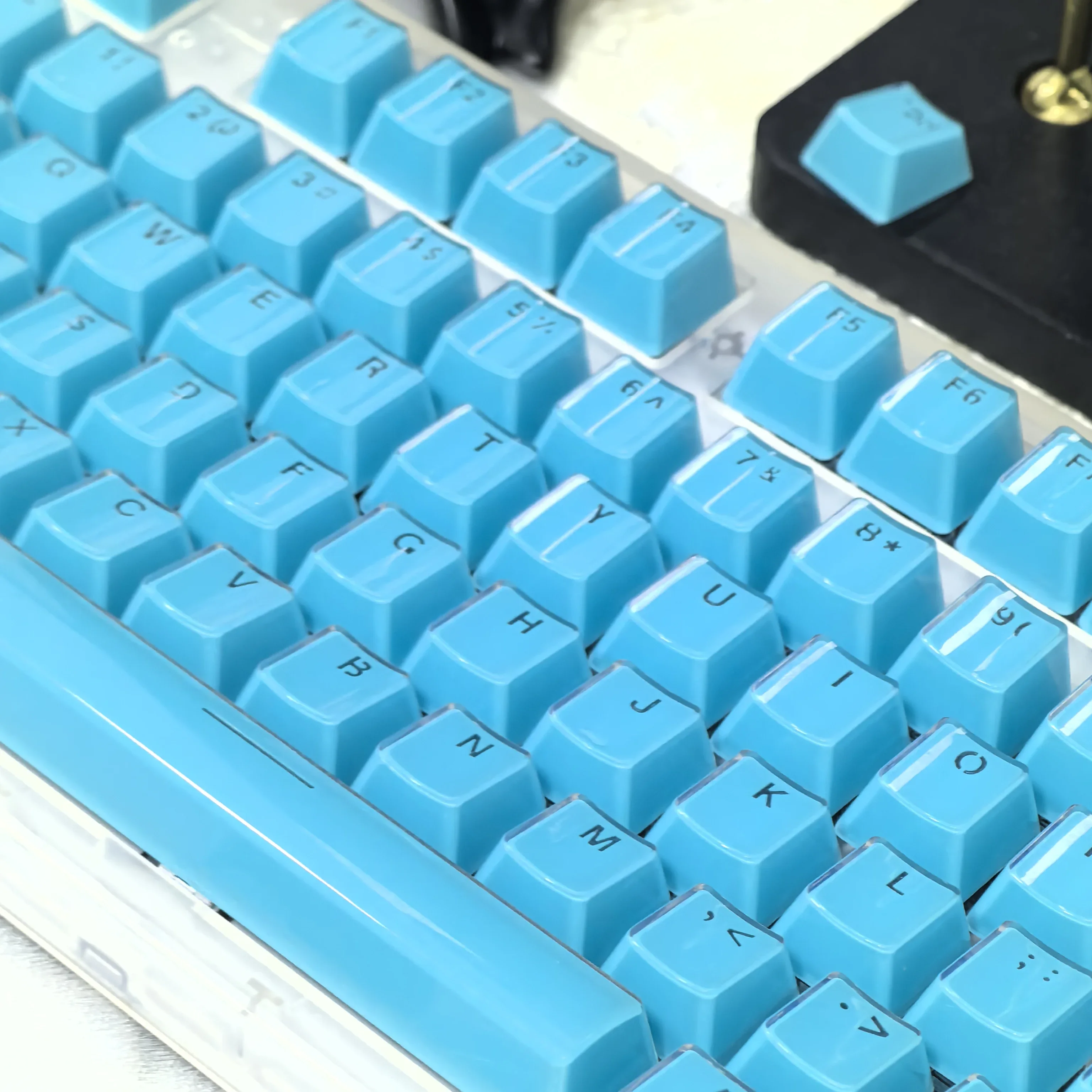 Blue Crystal Keycap 104 Key Square Rgb Translucent Suitable For 87/104/61 Keyboard Keycap Pc Pbt Oem Height Keycap