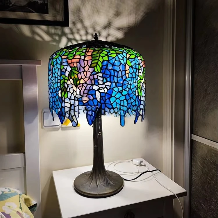 

Coffee House Dinning Room Bed Besides Stained Glass Table Lamp LED