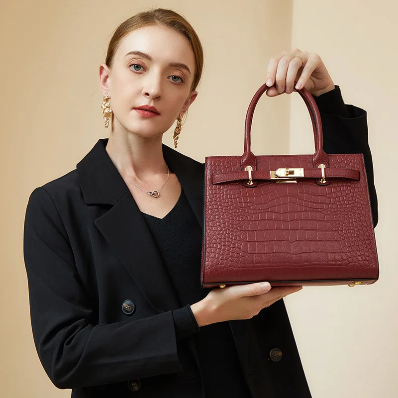 2024 New Summer Fashion Large Capacity Genuine Leather Mom bags Bolsas para mujeres bagsfor lady tote handbag square crossbody