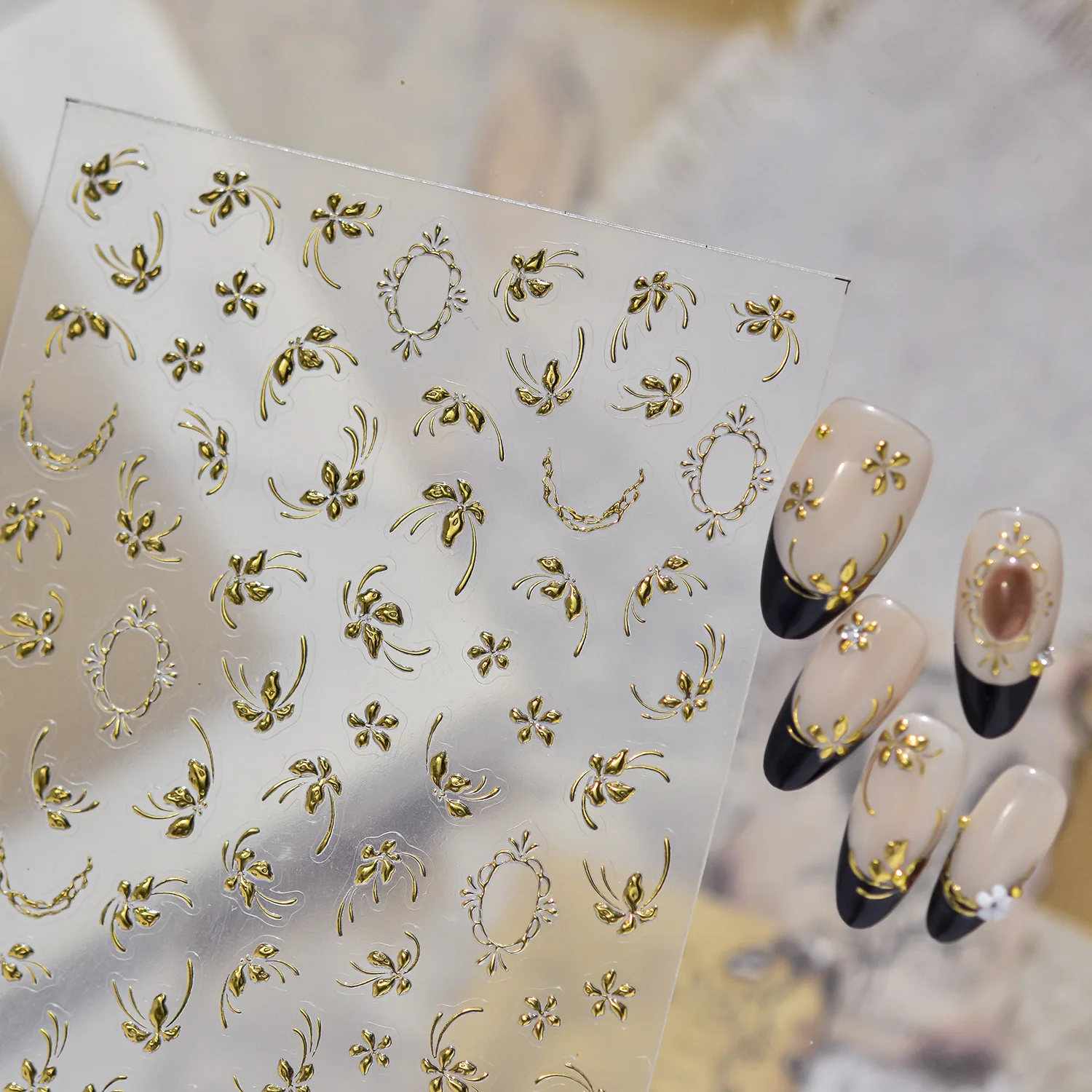French Vintage Gold Foil Flower 5D Nail Stickers Vine Flower Ellipse Floral Frame Leaf Twig Metal Line Self Adhesive Nail Decal