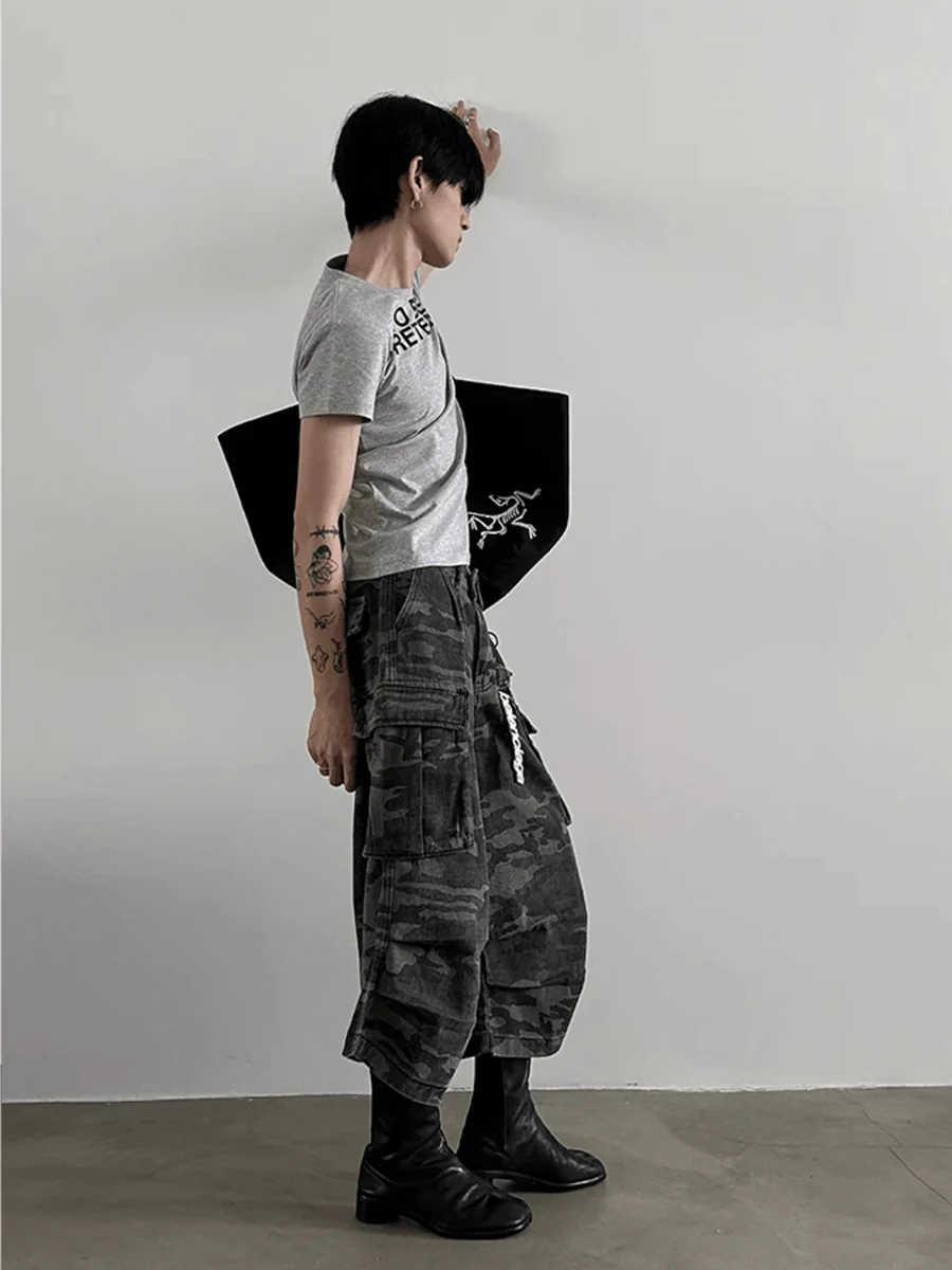 REDDACHiC Plus Size Men Camouflage Denim Shorts Vintage Pleated Wide Leg Multi-pocket Cargo Jeans Jorts Hip Hop Punk Streetwear - Image 2