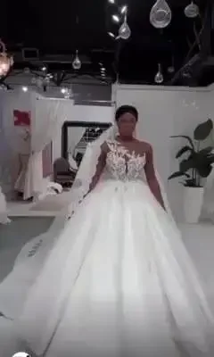 

Customize New High Quality Round Neck Sleeveless Elegant Luxury Party Plus Size Wedding Bridal Dress