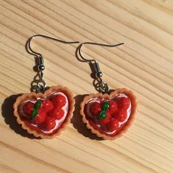 Cute Simulation Heart Shaped Strawberry Cake Hook Earrings Kawaii Resin Food Sushi Dessert Pendant Handmade Jewelry Earrings