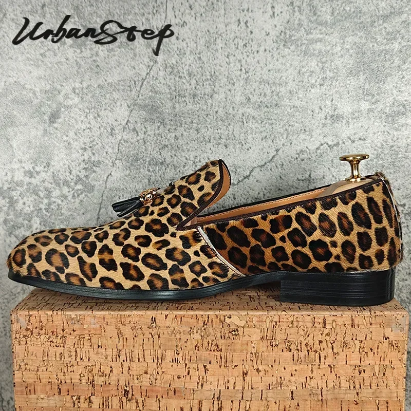 Mocassini da uomo di lusso Scarpe leopardate fatte a mano Taglia 6-14 Scarpe eleganti da uomo casual Scarpe da banchetto per feste di nozze Scarpe in pelle per uomo