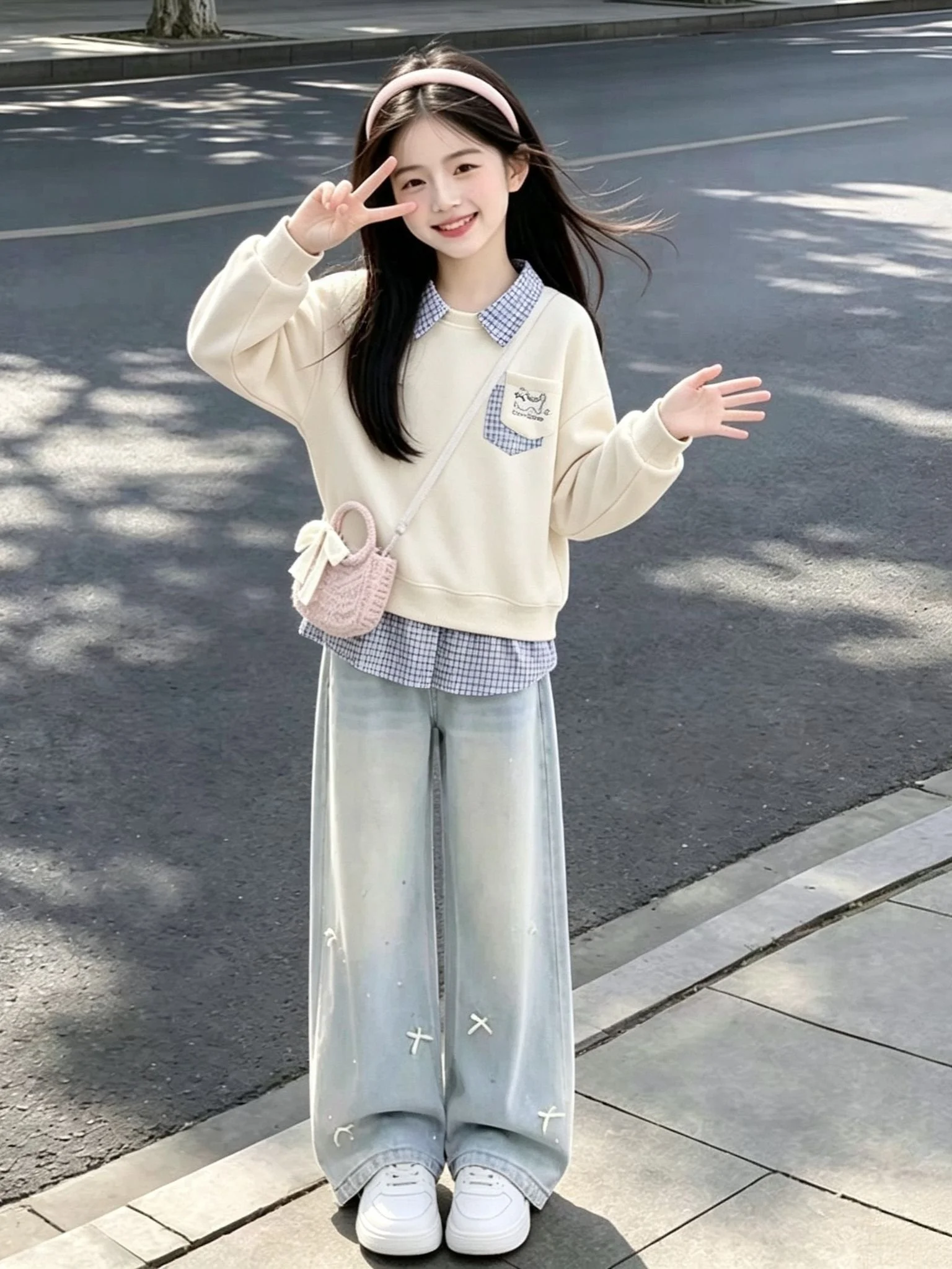 Girls' Autumnal College Style Embroidered Dog Top And Star Denim Jeans Set Two Piece Trendy Outfit for Young Ladies