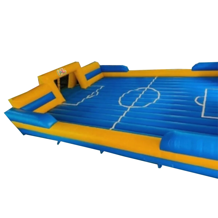 Aufblasbares Fußballplatz in kundenspezifischer Größe, PVC-Sportspiel, aufblasbares Feldplatz, kommerzielle Vermietung, Outdoor-Ausrüstung