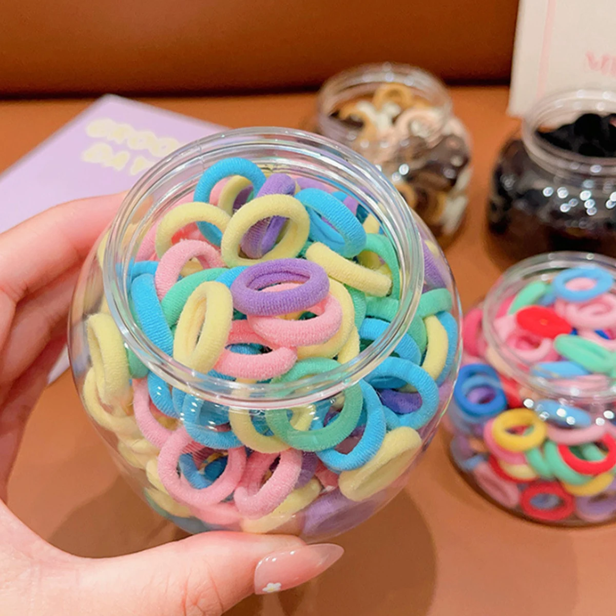 Tins Of 100pcs Girls High Elasticity Leather Band Hair Tie Baby Headband Harmless Hair Dress Accessories