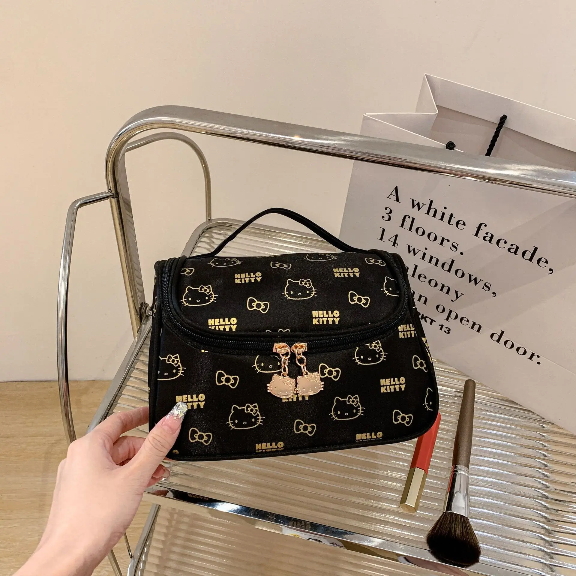 Hello Kitty – trousse de maquillage chat mignon de dessin animé, sac de rangement de grande capacité, sac de toilette Portable de voyage, cadeau pour filles