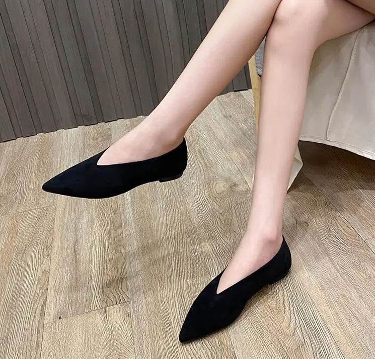 Black Leather Flat Women Loafer Shoes Lazy Mules Spring Summer Slip on Walking Shoes Pointy Toe Comfy Grandma Sapatos Mujer