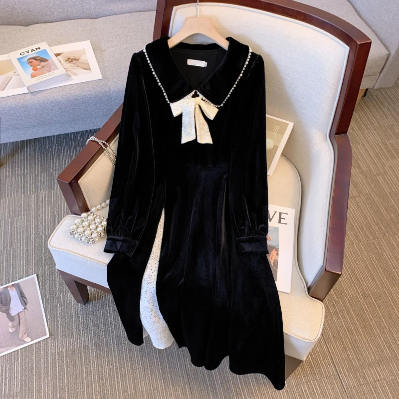 

2023 Elegant Retro Large Size velvet Black Dress For Women Clothing Autumn Winter Long Sleeve Dress bd772