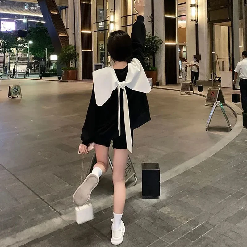 Oversize Bow Sweater Women Fashion New Loose Preppy Style Pullover O-neck Graphic Sense Lace-up Chic Hoodies Bow Detachable