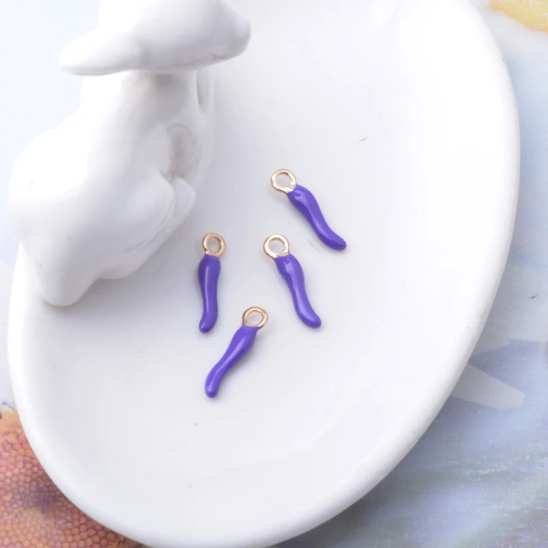20 Stück beidseitig emaillierte Pfefferanhänger aus Legierung, rote Chili-Anhänger für DIY-Schmuck- und Ohrringherstellung – Detail 3