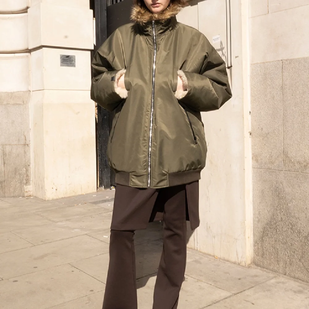 

2025 Winter Women's Fur Jacket Satin Zipper Loose Casual Women's Outerwear Y2K Clothes New Fashion High Quality Coat bra