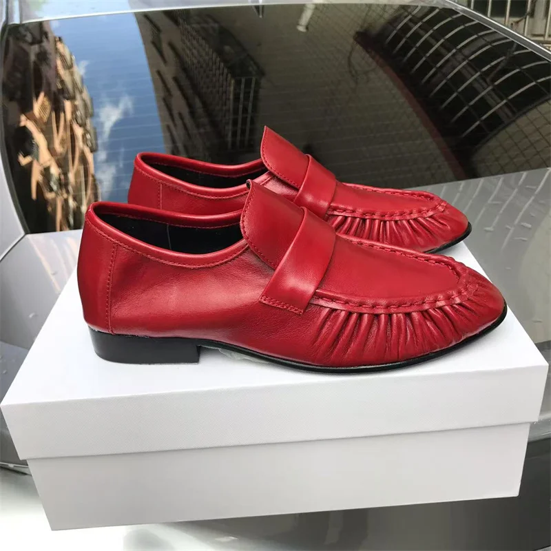New French retro flat shoes made of cowhide, hand sewn with genuine leather soles. Le Fu women\'s one-step comfortable and casual