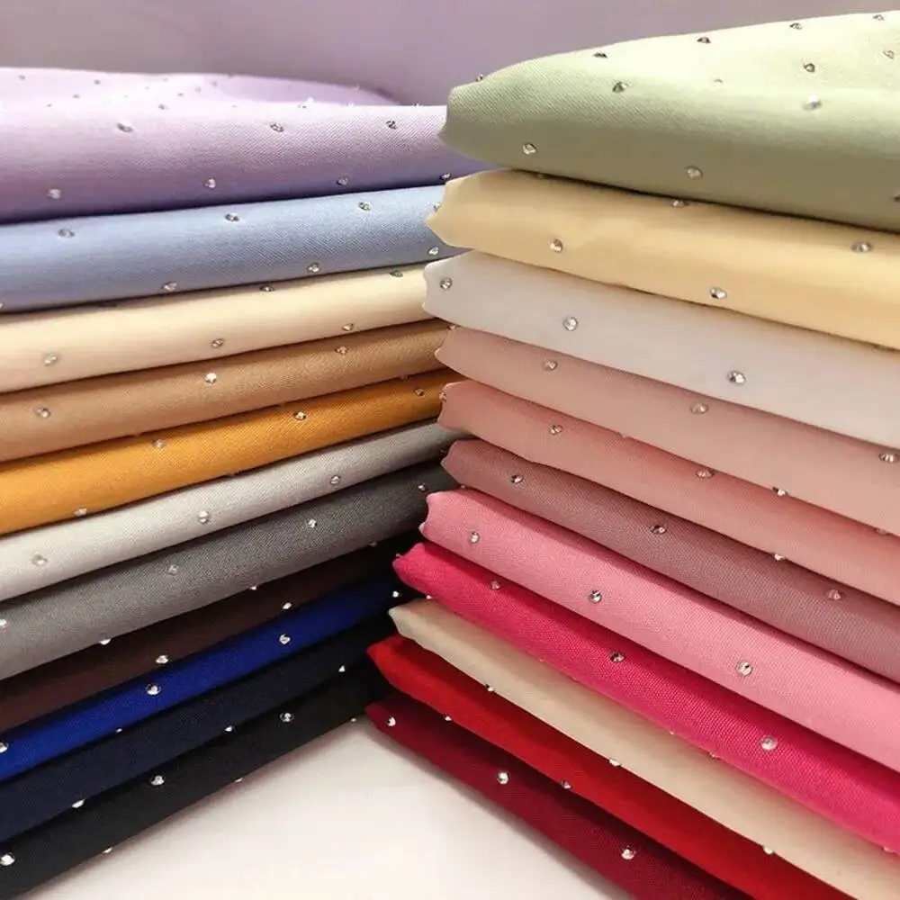 Clothing Fabrics High-grade Ironing Diamond Impermeable Microelastic Fabrics Glossy Decorative Fabrics Stage Wedding Design