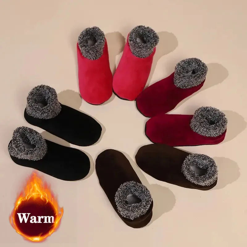 جوارب أرضية شتوية للنساء شبشب داخلي سميك ودافئ مع نعل مضاد للانزلاق وبطانة قطيفة مريحة للاستخدام المنزلي #1