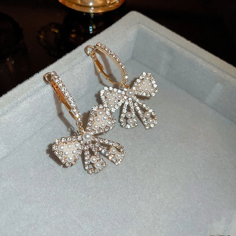 Inlaid Rhinestone Bow Pearl Earrings for Women French Light Luxury High Sense Drop Earrings Personality Bowknot Jewelry Gift