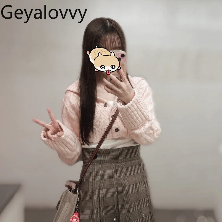 

Облегающая футболка с длинными рукавами и вышивкой в японском стиле + вязаный короткий кардиган с капюшоном, комплект из двух предметов для женщин, новинка 2026 года