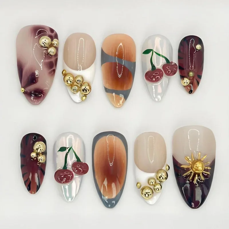 24개입 3D 체리 아몬드 가짜 손톱 팁 가을 겨울 앰버 프렌치 인조 손톱 접착제 포함 골든 다이아몬드 프레스온 네일 풀커버