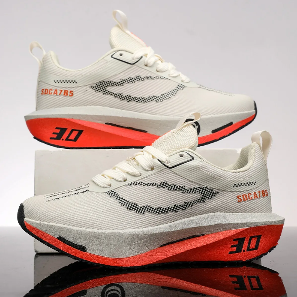 New Men Women Mesh Running Shoes Breathable Lightweight Sports Sneakers Walking Outdoor Tennis Athletic Shoes