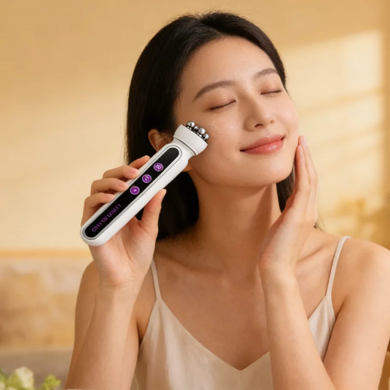 Portable RF EMS Microcurrent Roller Massager LED Heating Rotary Massage Fine Lines Removal Pore Refining V Line Beauty Equipment
