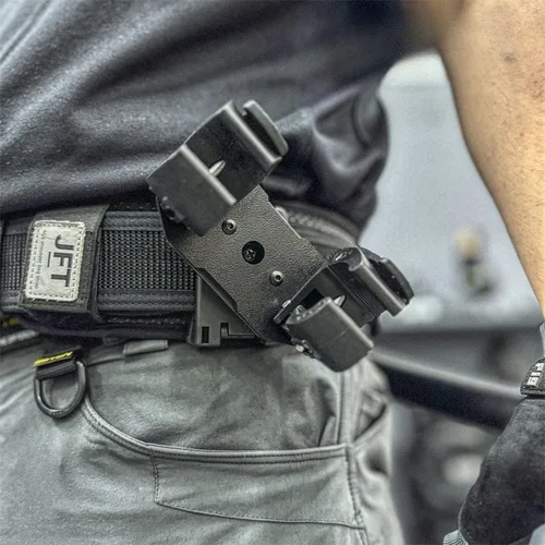 Imagen 2 del producto Funda Multiusos de Liberación Rápida para Palo de Defensa, Funda Ajustable para Hacha, Herramienta Portátil de Supervivencia de Emergencia para Exteriores