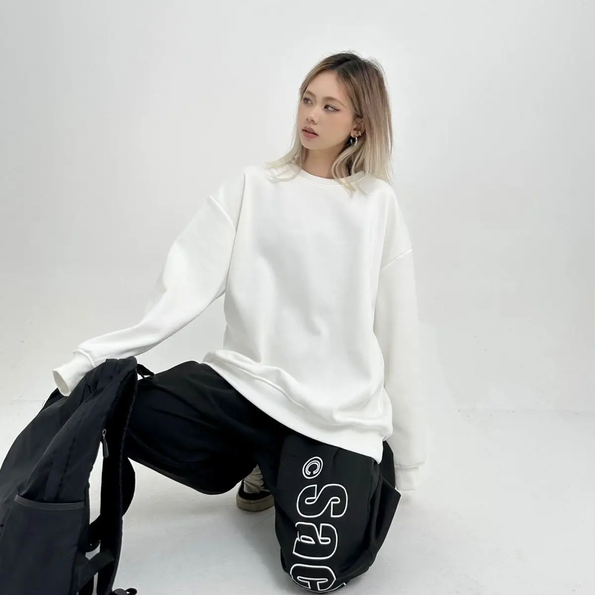 Moletom esportivo mulher punhos sherpa letras abstratas juventude bainha com nervuras outono reduzindo a idade lavável vestuário rockabilly