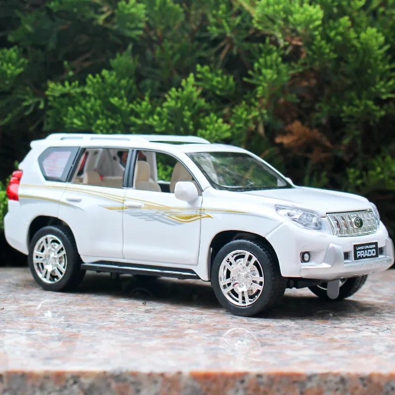 1:24 Land Cruiser Prado vehículo todoterreno Diecast Metal aleación modelo coche sonido luz tirar hacia atrás colección niños juguete para regalo