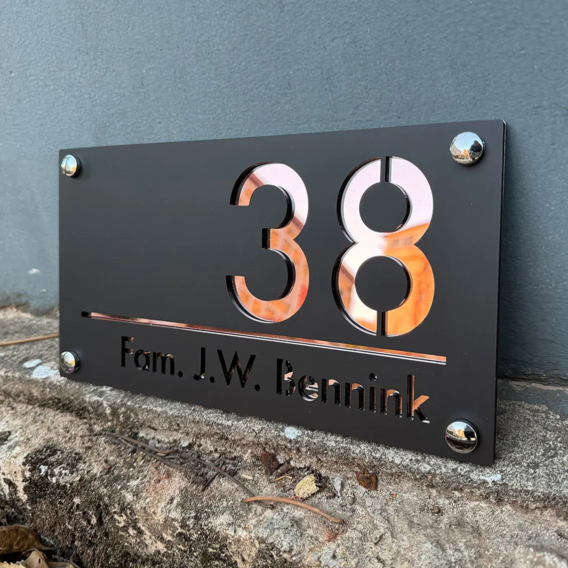 شخصية كبيرة في الهواء الطلق رقم المنزل لوحة الاكريليك ثلاثية الأبعاد الليزر رقم المنزل السكني عنوان الشارع لديكور الحائط