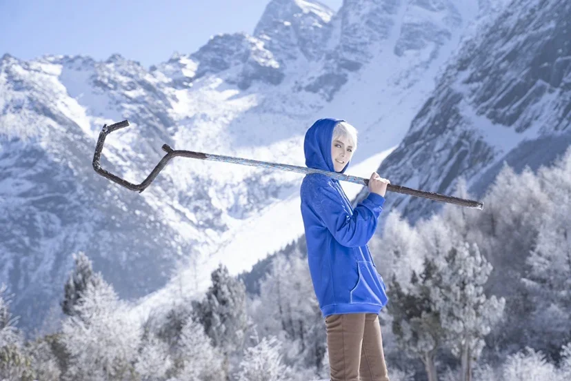 

Anime Rise of the Guardians Jack Frost Staff Walking Sticks Cosplay Weapon Props Accessory Halloween Prop Model for Anime Lovers