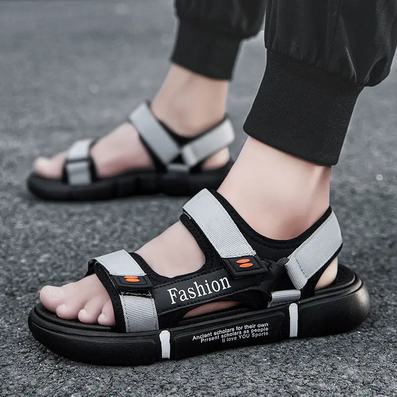 

Men's summer new Korean sandals fashion casual personality non-slip beach slippers men's large size 36-45 Sandalias Hombre2025