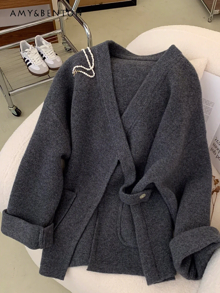 High-End Fashion V-neck Slim Cardigan Women 2023 Autumn and Winter New Thick Warm Long Sleeves Knitted Cardigan OL Gray Sweater