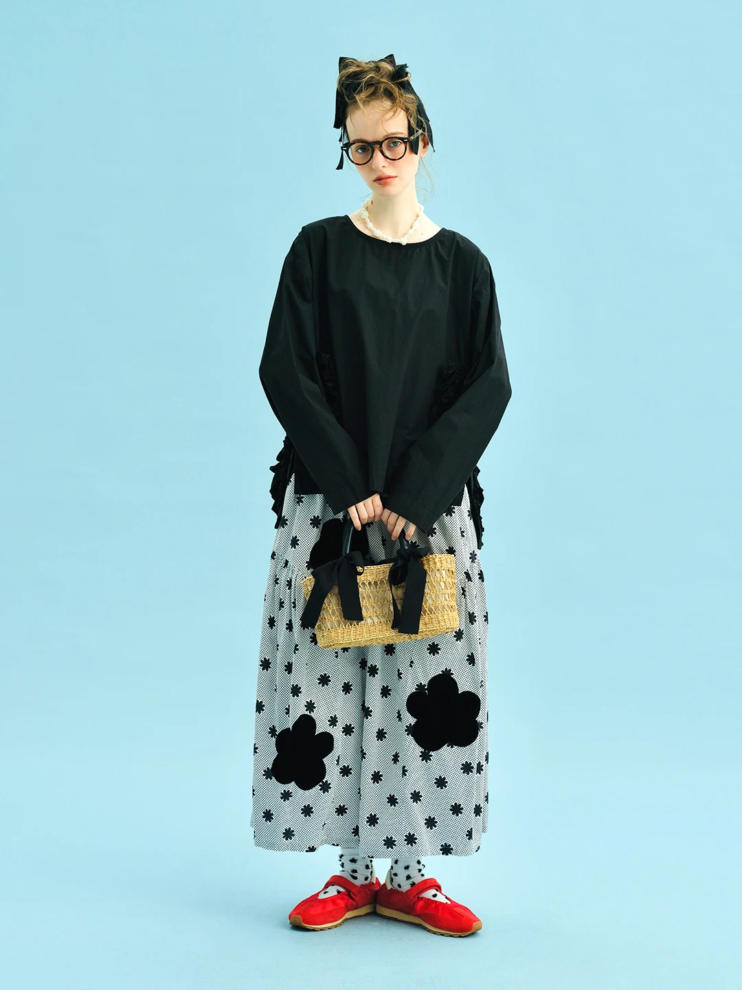 تنورة نسائية صيفية مزدوجة الأزهار لعام 2025، أبيض وأسود، خصر قابل للتعديل، طباعة مختلطة، منتجع إلى الشارع، متعددة الاستخدامات يوميًا 255037