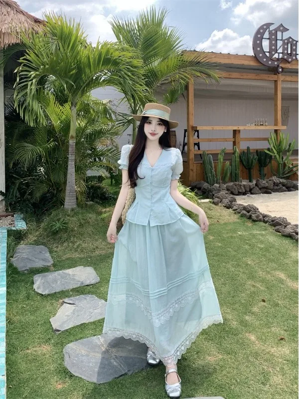 

plus Size Summer Slimming Outfit Set Women's Short Sleeve Ruffle Trim Blouse Half Skirt Anti-Aging Two-Piece Set Casual Sweet...