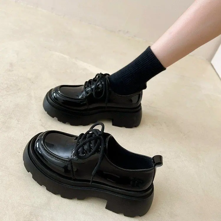 Preppy Damen Chunky Platform Oxfords mit runder Spitze, aus Lackleder, mit Schnürung, mit rutschfester Sohle, lässige Loafer-Schuhe – Detail 5