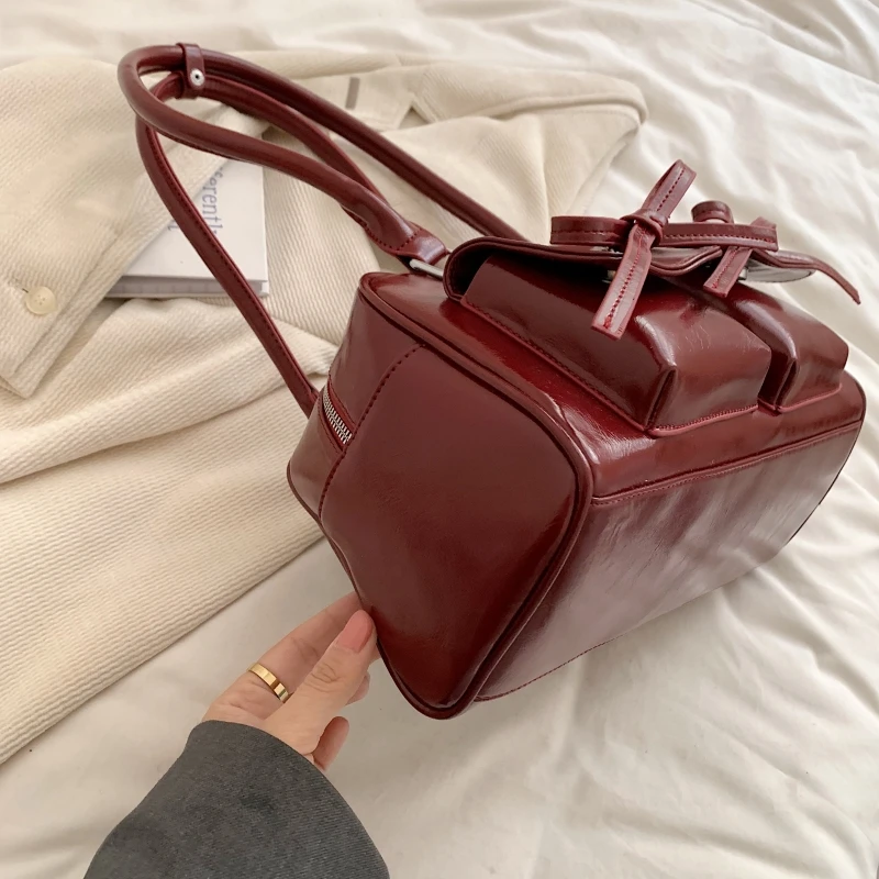 MOODS Y2K Stylish Shoulder Bags For Women Pure Color Big Capacity Commuter Mini Boston Underarm Bag 2024 Luxury Designer Handbag