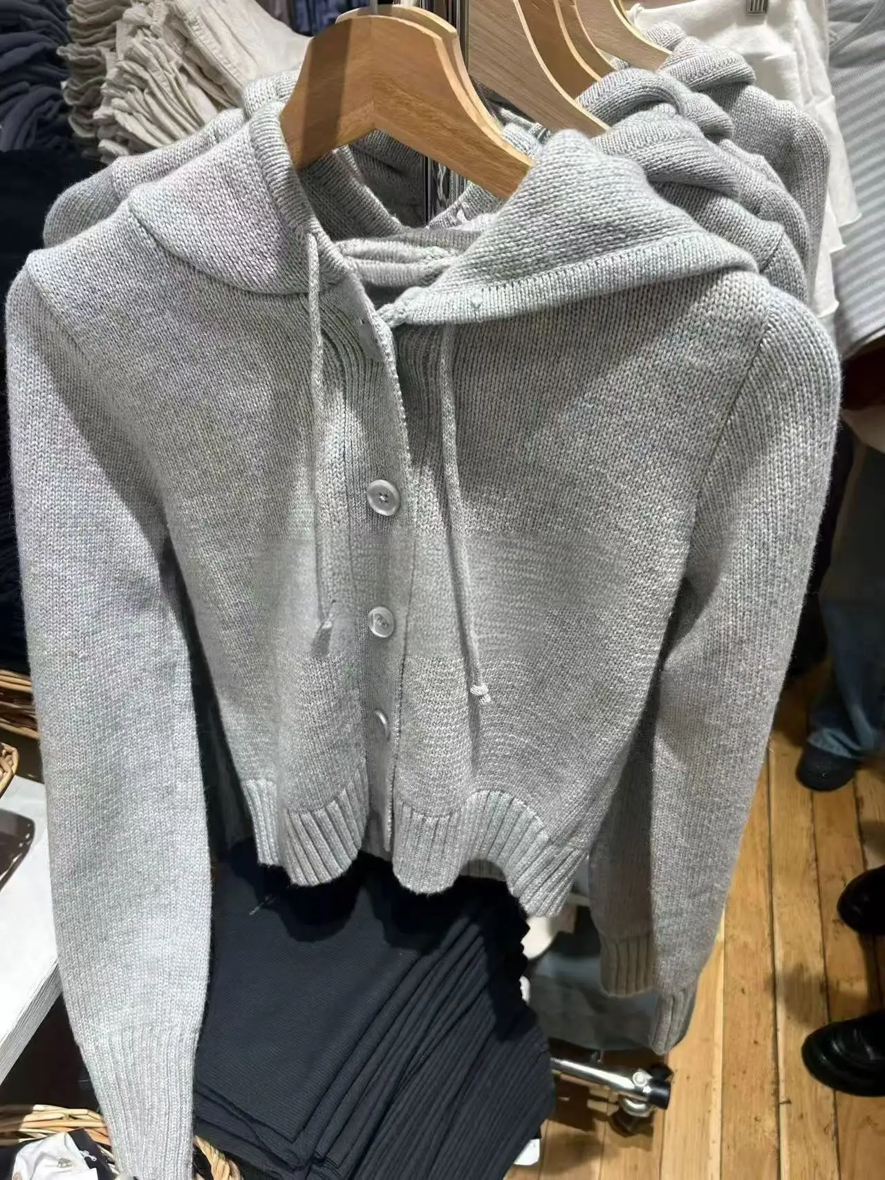 

Милый серый хлопковый укороченный свитер, кардиган, женский осенний пуговицы, тонкий вязаный свитер с капюшоном и длинными рукавами, милые свитера в консервативном стиле