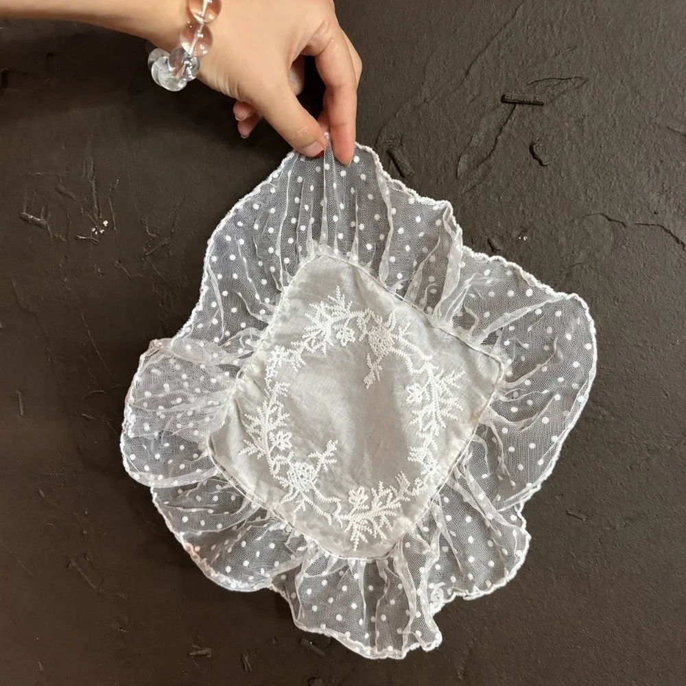 Retro Flower Embroidered Lace Placemats Ruffles Transparent Table Cup Mat Soft Flounced European Coasters Table Decor