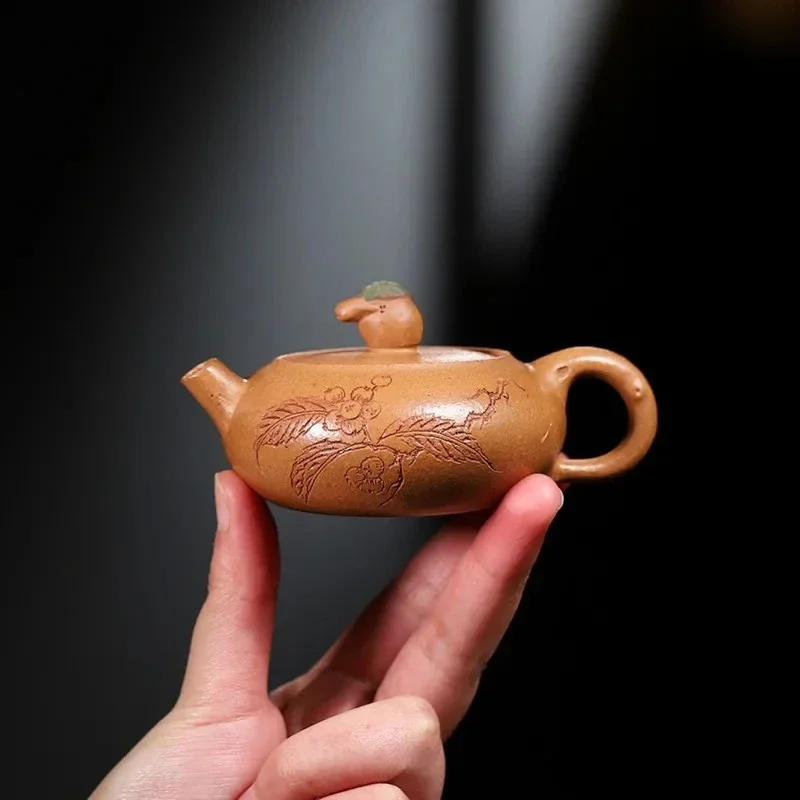 Yixing Handmade Purple Clay Teapot Hand-carved Loquat Tea Pot Small Capacity Beauty Kettle Household Chinese Zisha Tea Set 80ml