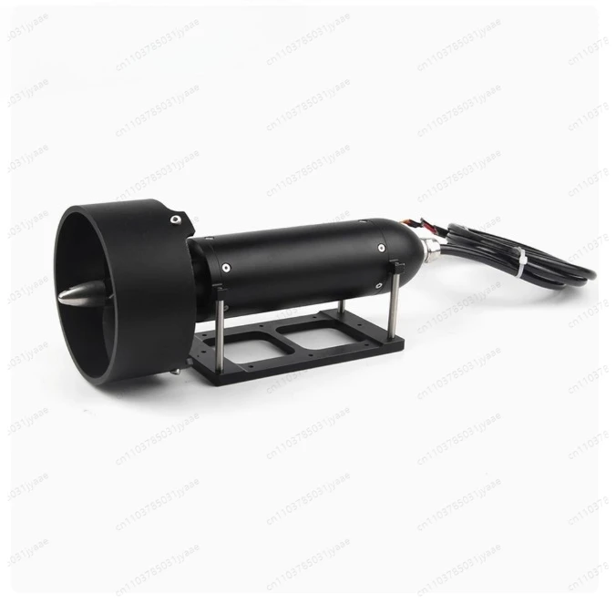 

Бесщеточный подводный подруливающий привод на тяге 30 кг