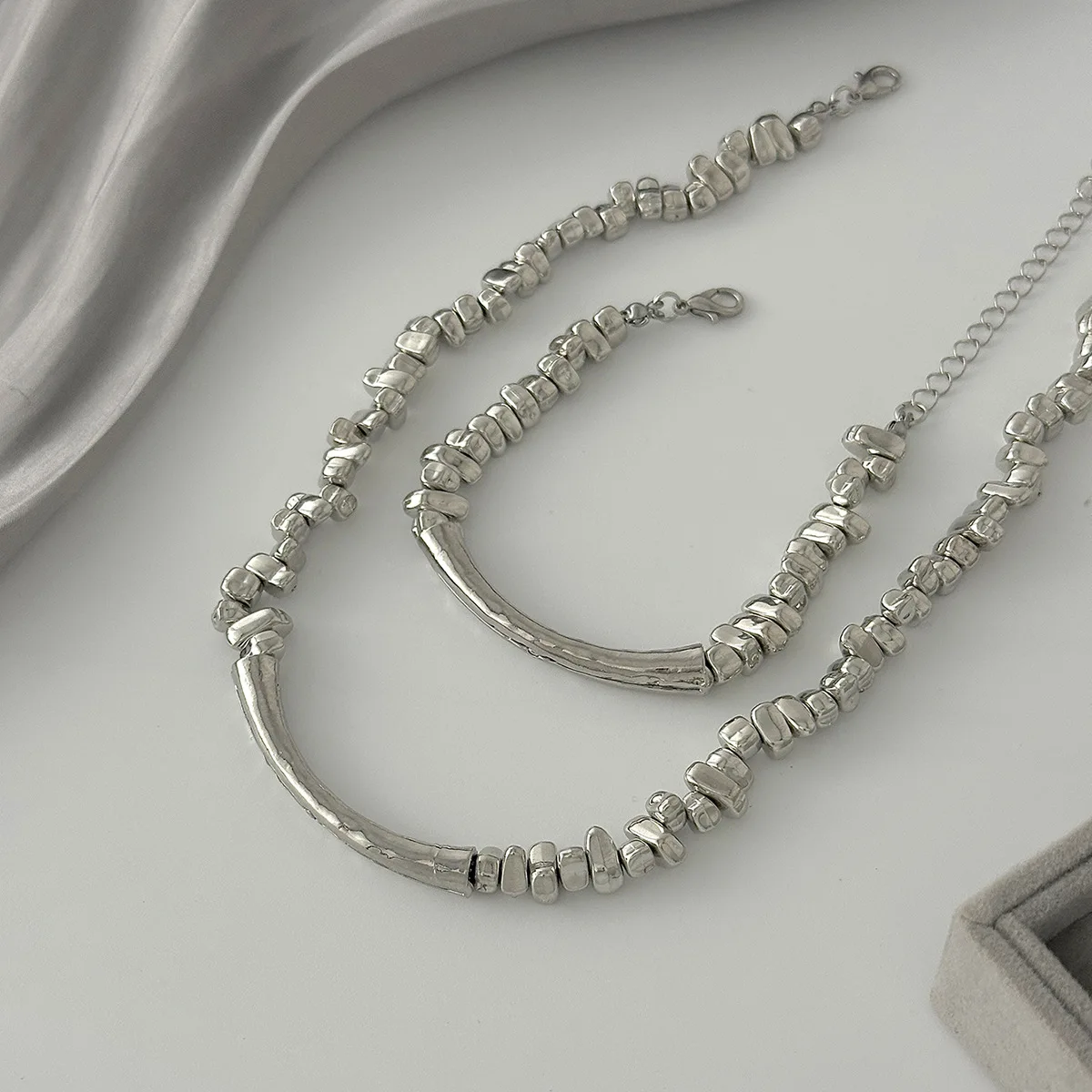 Irregular CCB Beaded Jewelry Set Women's Necklace Bracelet Combo Unique Metal Curved Tube Choker Necklace Hand Neck Accessories