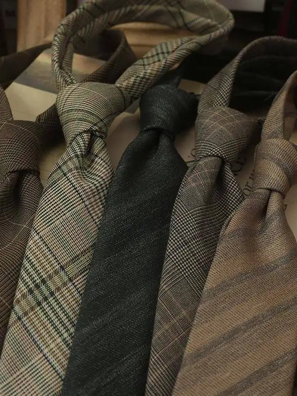 men's-business-tie-korean-style-khaki-plaid-8cm-formal-vintage-casual-versatile-green-blue-stripes-fashion-accessory