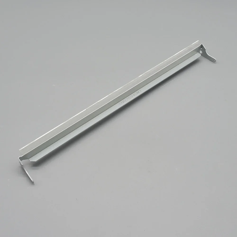 2X A50UR70K00 AAK7R71711 شفرة تنظيف حزام النقل لكونيكا مينولتا Bizhub الصحافة C1060 C1070 C2060 C2070 C3070 C3080 C3080P