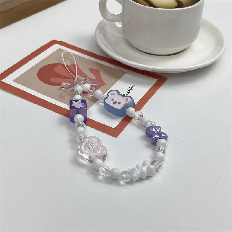 

Новый браслет-ремешок 2026 года с бусинами в форме сердца и квадрата, многофункциональный ремешок для телефона, подвеска для сумки с CCD-камерой