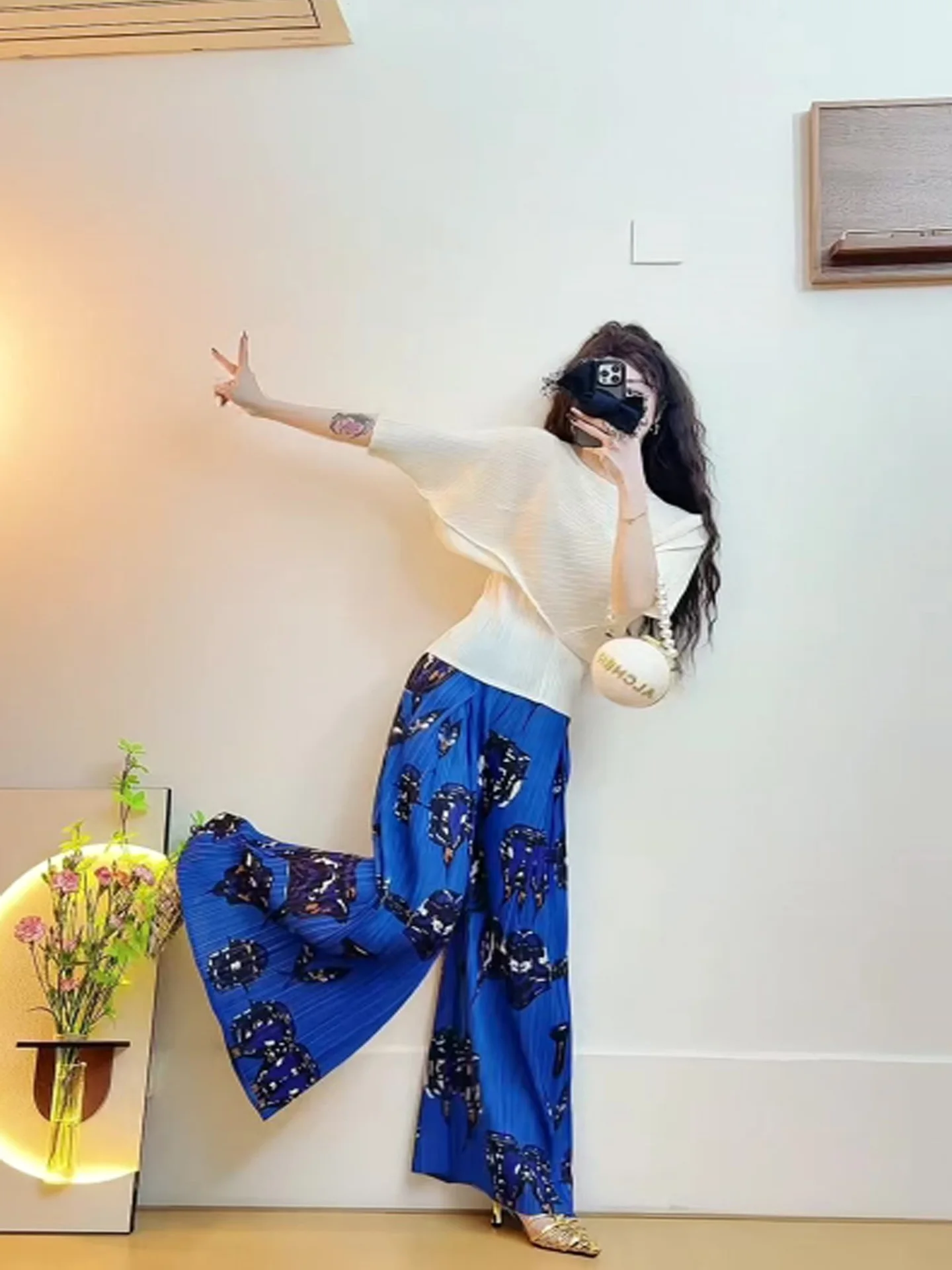 

Elegant High Waist Printed round Neck Slim Fit Top And Pants Fashionable Set Casual Vintage Style High Quality Women's Clothing