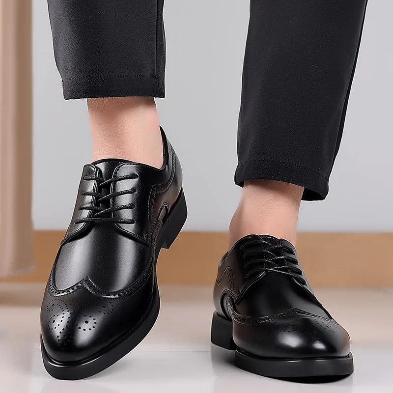 

Brogue Formal Dress Footwear New Leather Men Oxfords Shoes Business Derby Shoes All-match Lace Up Italian Mens Casual Shoes