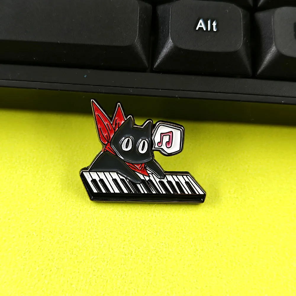 Cute My Ordinary Life Sakamoto-san Brooch Cartoon Piano Black Cat Badge Fun Anime Peripheral Enamel Pin Backpack Decoration Gift