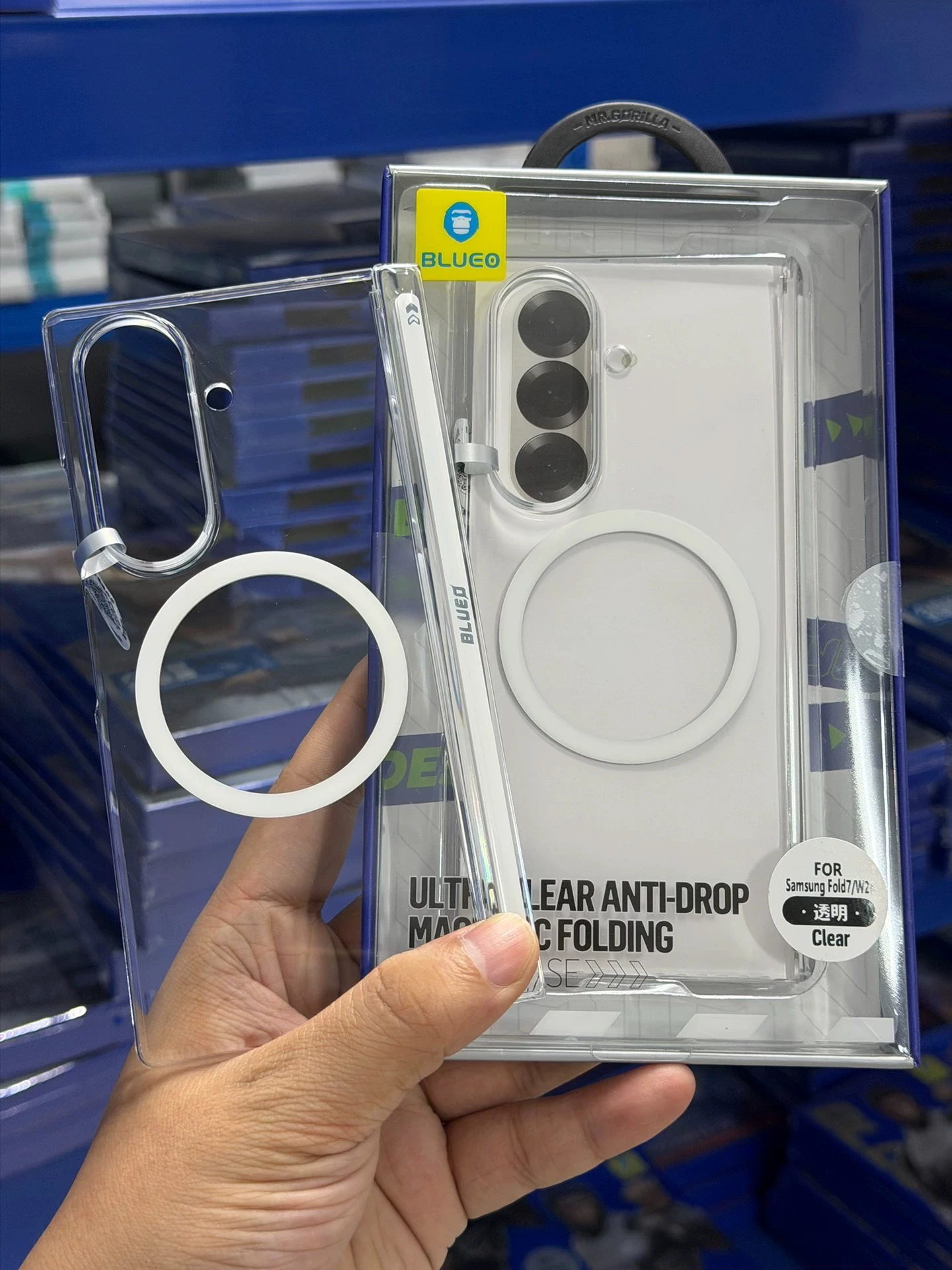 

BLUEO Crystal Clear Magnetic Phone Case Zero Transmittance Hinge Protection Cover for Samsung Galaxy Z Fold7 and W26